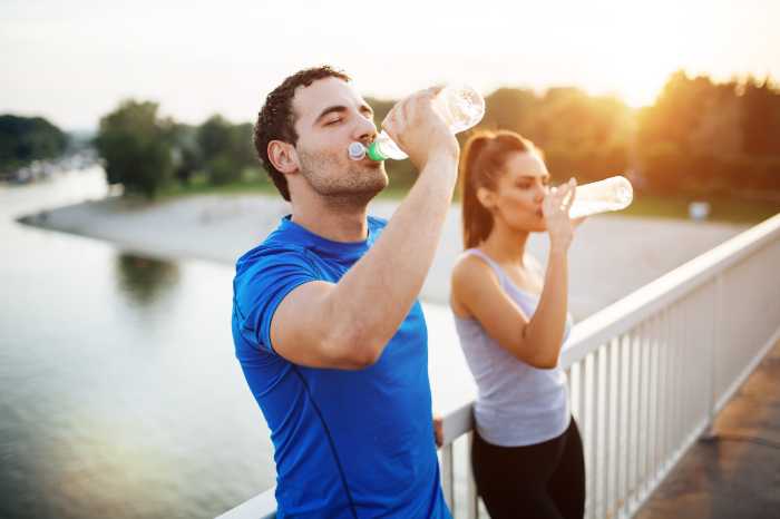 Read more about the article #5 Weekly Running Tips: Don’t Underestimate The Power Of Water